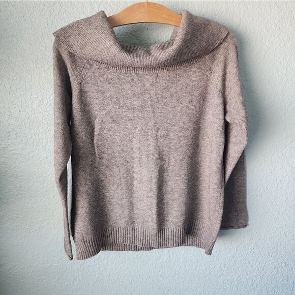 Anthropologie cowl neck sweater - Picture 2 of 11